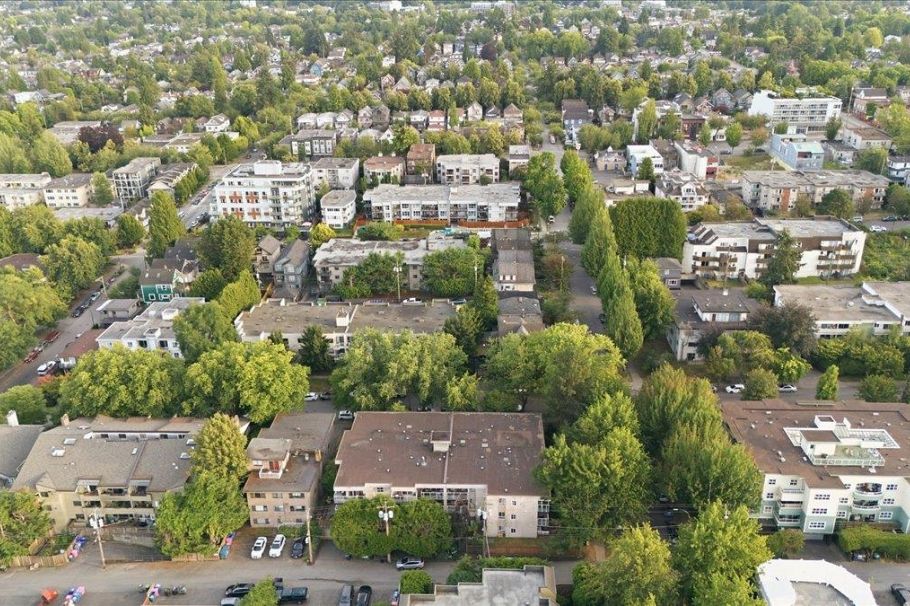 309 825 E 7th Avenue Vancouver, BC - 24