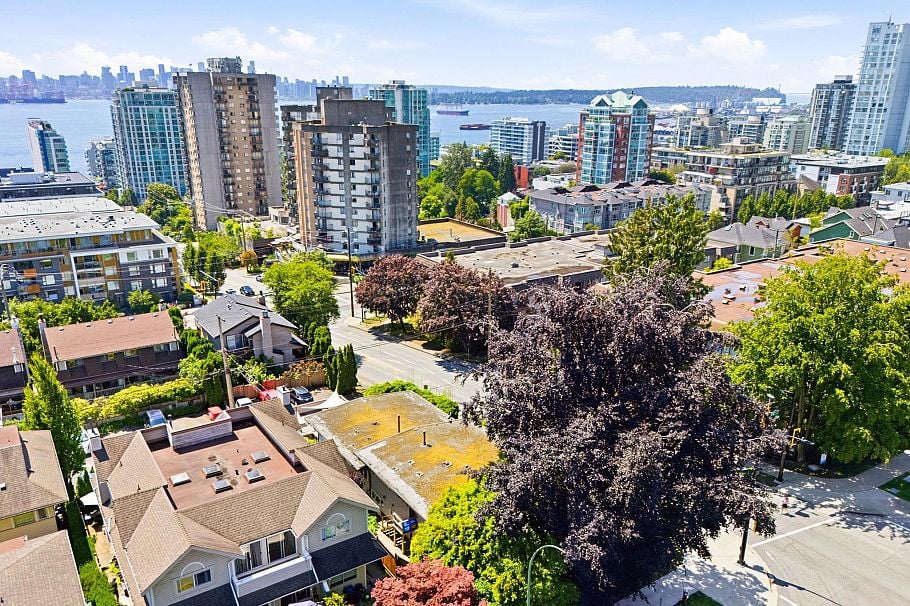 338-342 St. Georges Avenue North Vancouver, BC - 13
