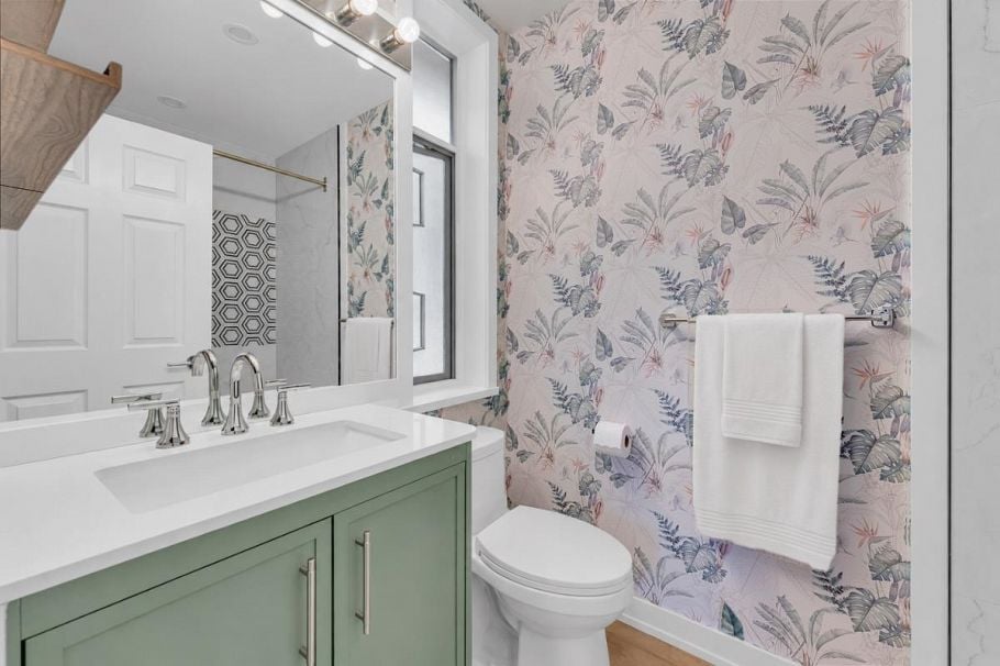 303 630 Roche Point Drive North Vancouver, BC - 20