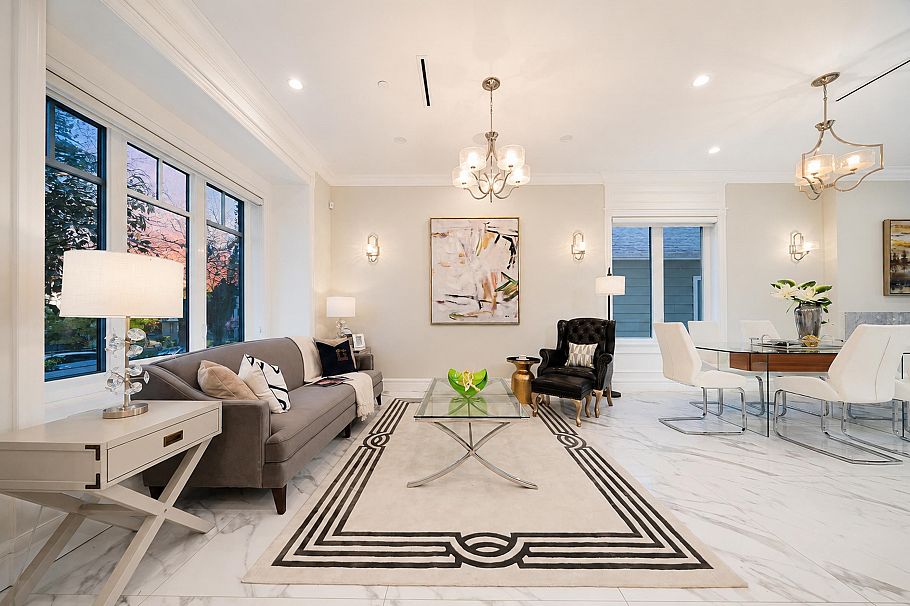 4627 W 15th Avenue Vancouver, BC - 3