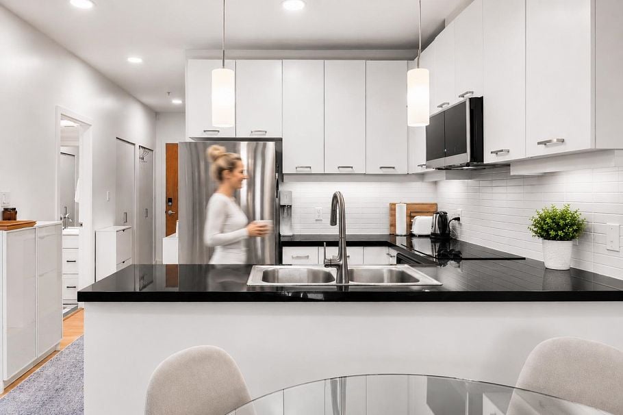 317 530 Raven Woods Drive North Vancouver, BC - 3