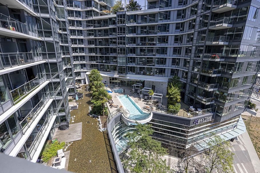 808 68 Smithe Street Vancouver, BC - 26