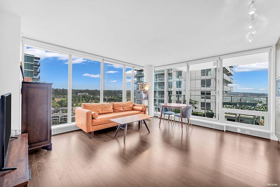 2304 8131 Nunavut Lane Vancouver, BC - 1