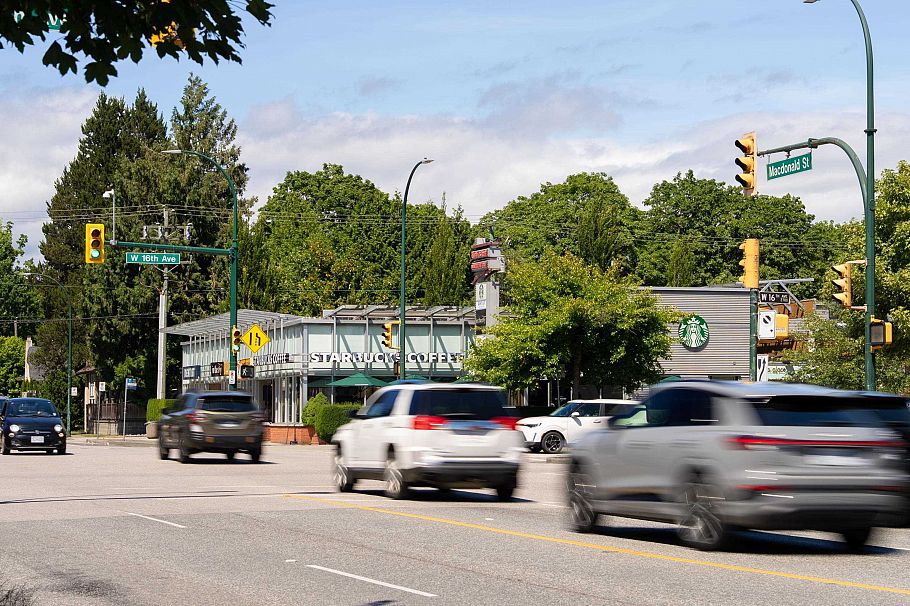 2305 W King Edward Avenue Vancouver, BC - 38