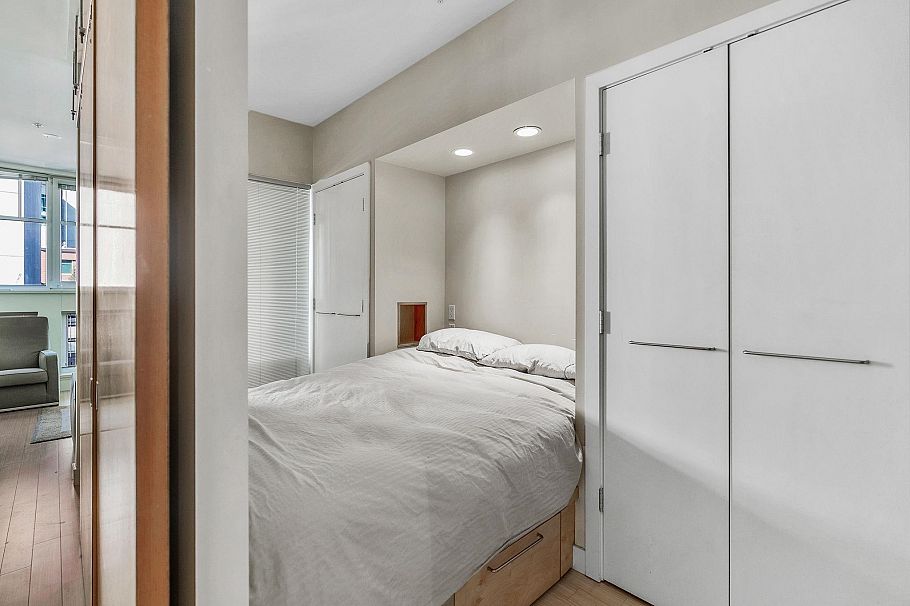 402 1072 Hamilton Street Vancouver, BC - 17