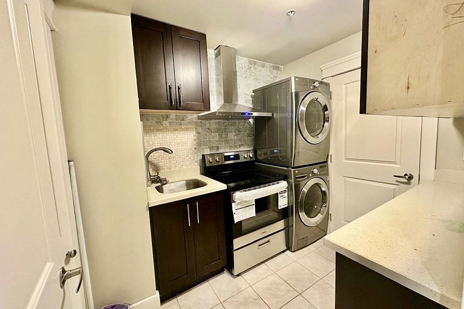 7689 Jasper Crescent Vancouver, BC - 39