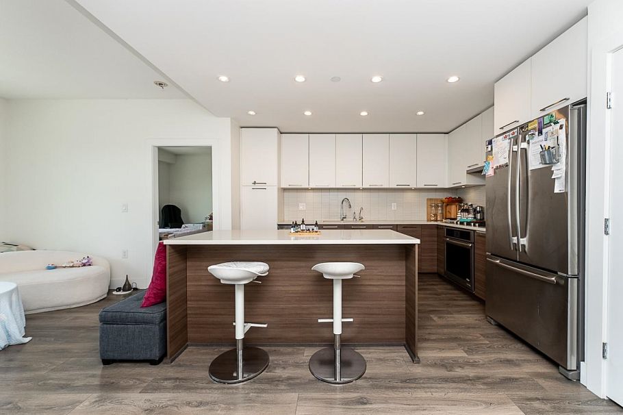 503 3488 Sawmill Crescent Vancouver, BC - 3