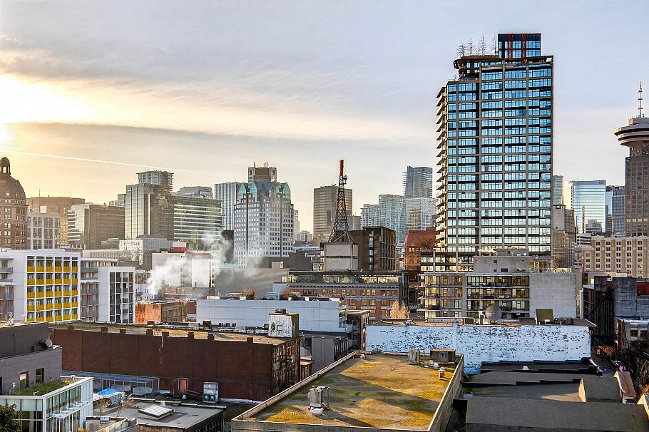 805 22 E Cordova Street Vancouver, BC - 16