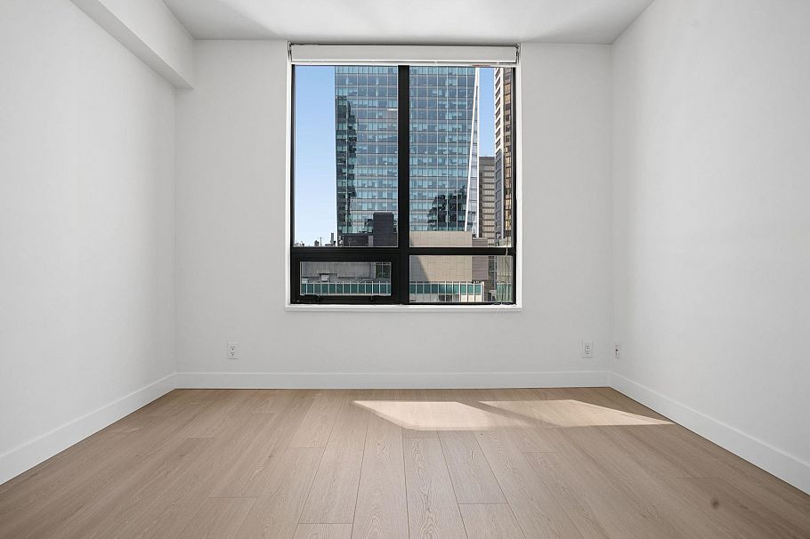 2206 788 Richards Street Vancouver, BC - 13