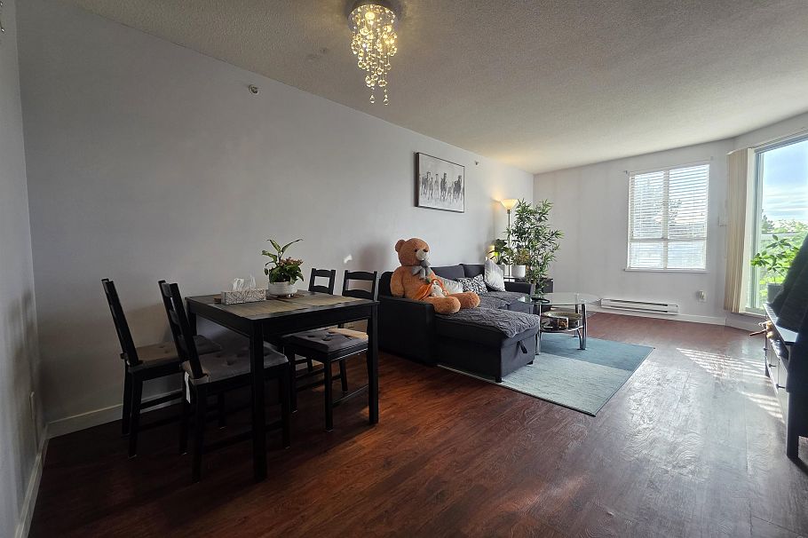 607 3455 Ascot Place Vancouver, BC - 4