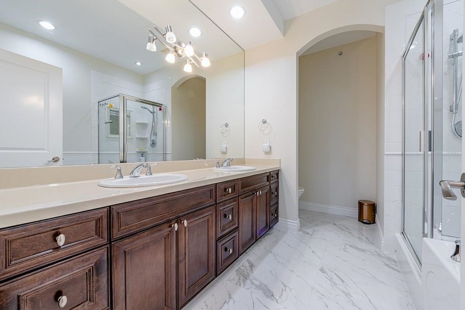 6386 Larkin Drive Vancouver, BC - 25