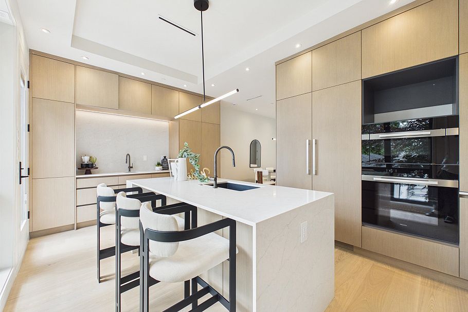 2230 W 21st Avenue Vancouver, BC - 13