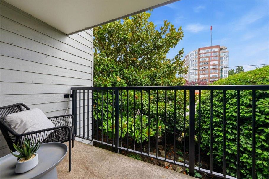 208 3787 W 4th Avenue Vancouver, BC - 13