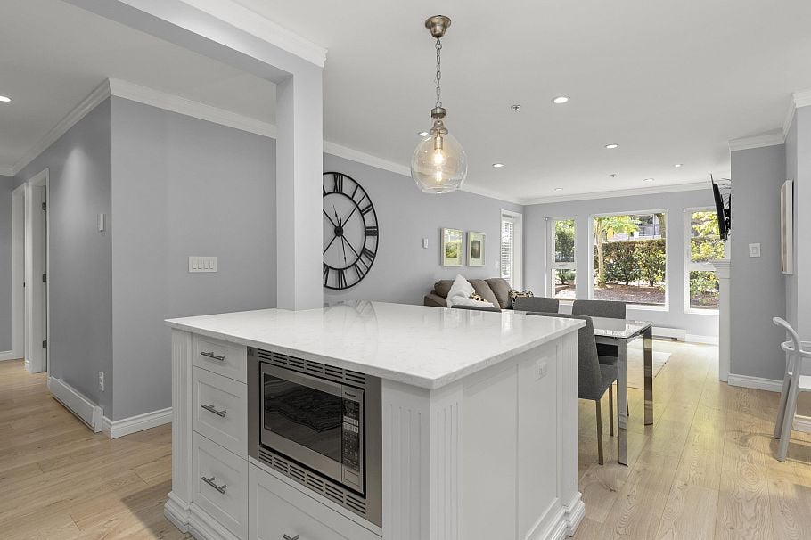 103 2121 W 5th Avenue Vancouver, BC - 9