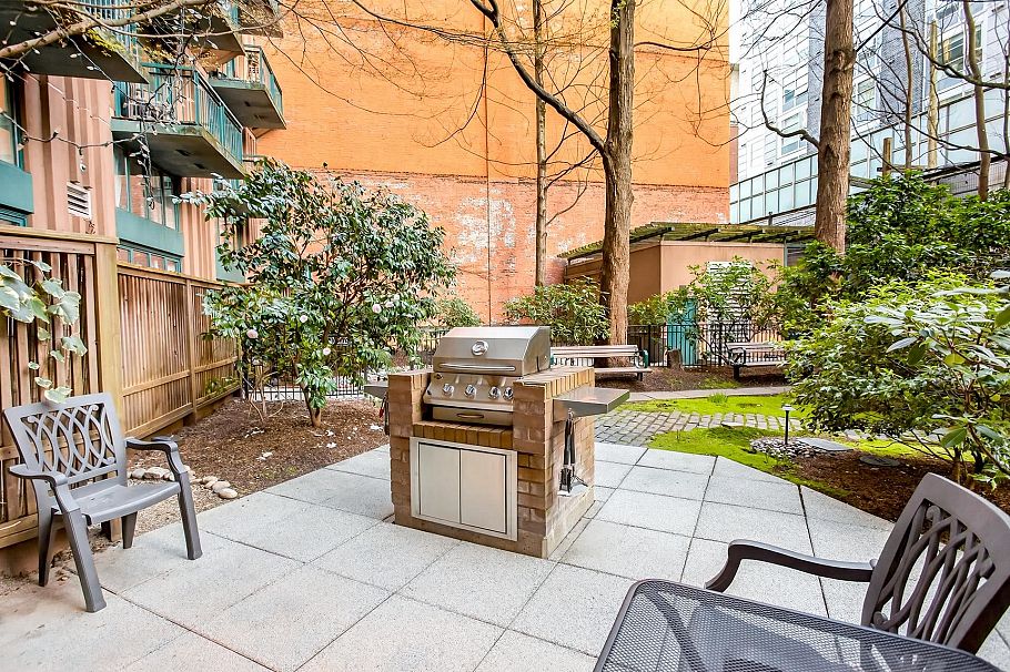 805 22 E Cordova Street Vancouver, BC - 26