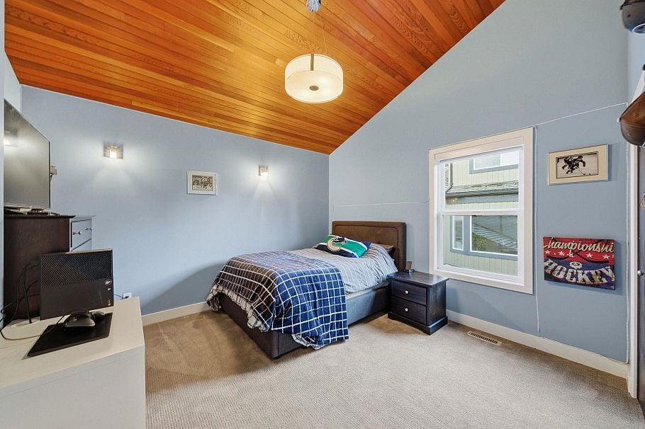 2023 Hill Drive North Vancouver, BC - 25