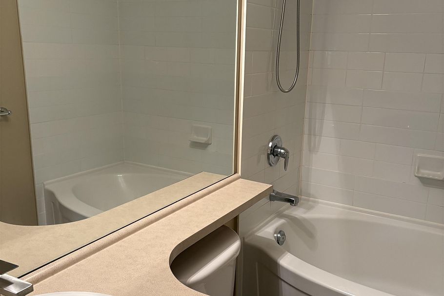 305 4885 Valley Drive Vancouver, BC - 7