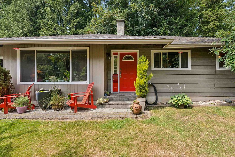 1525 Avonlynn Crescent North Vancouver, BC - 20