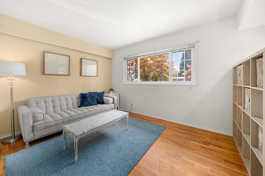 1118 Wendel Place North Vancouver, BC - 17