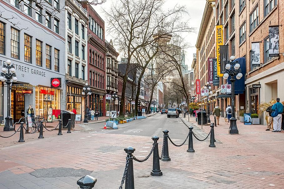 805 22 E Cordova Street Vancouver, BC - 31