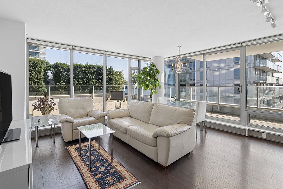 804 8131 Nunavut Lane Vancouver, BC - 3