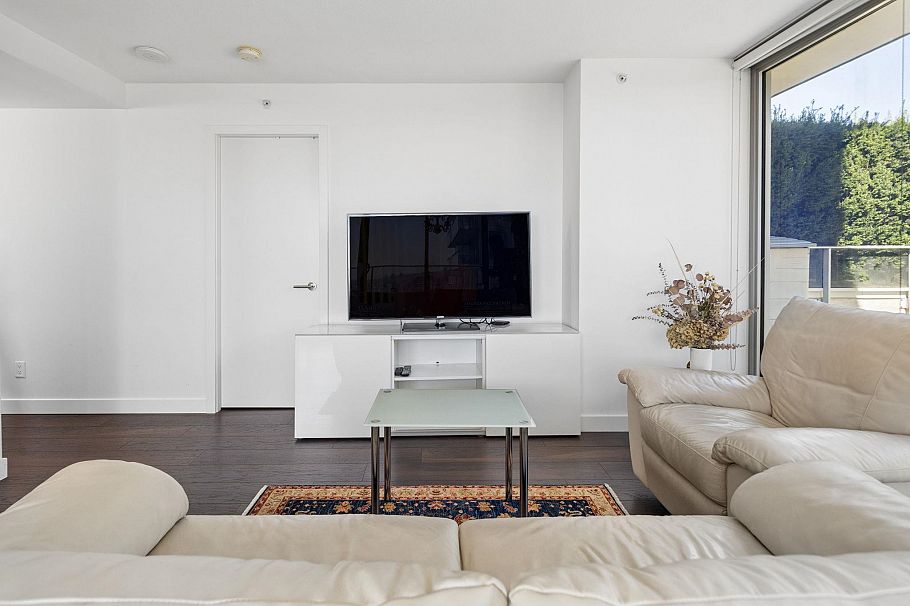 804 8131 Nunavut Lane Vancouver, BC - 6