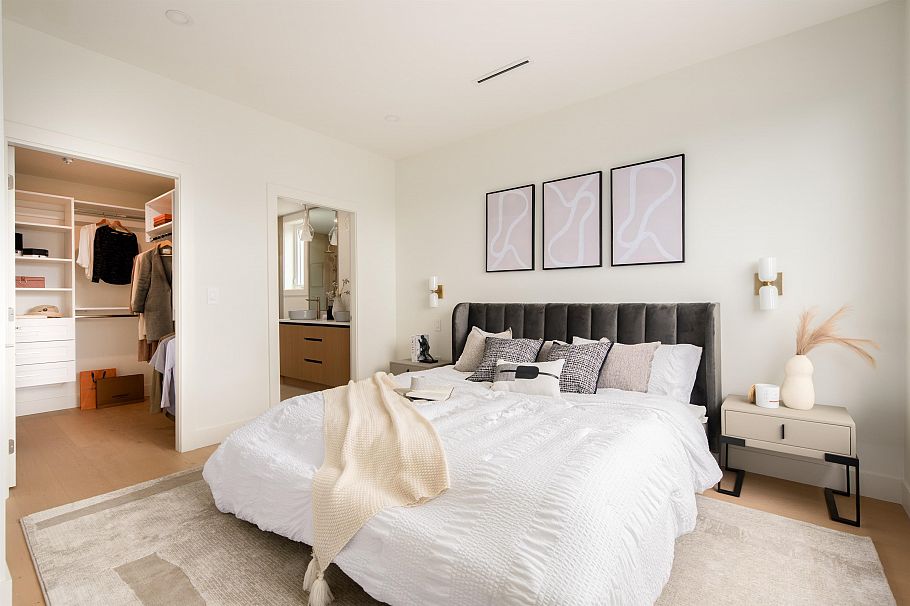 1 3645 Dundas Street Vancouver, BC - 14