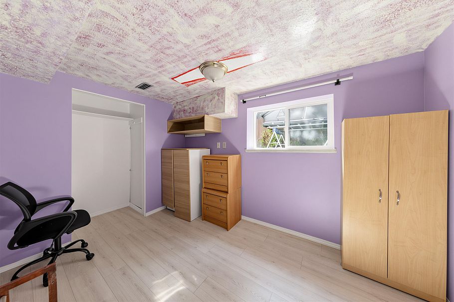 3378 E 26th Avenue Vancouver, BC - 30