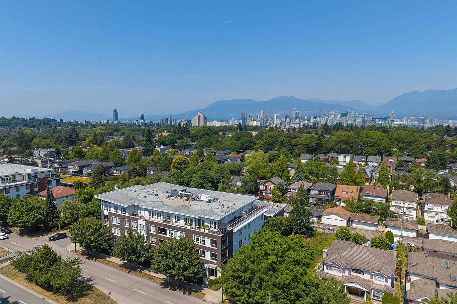 204 4080 Yukon Street Vancouver, BC - 26