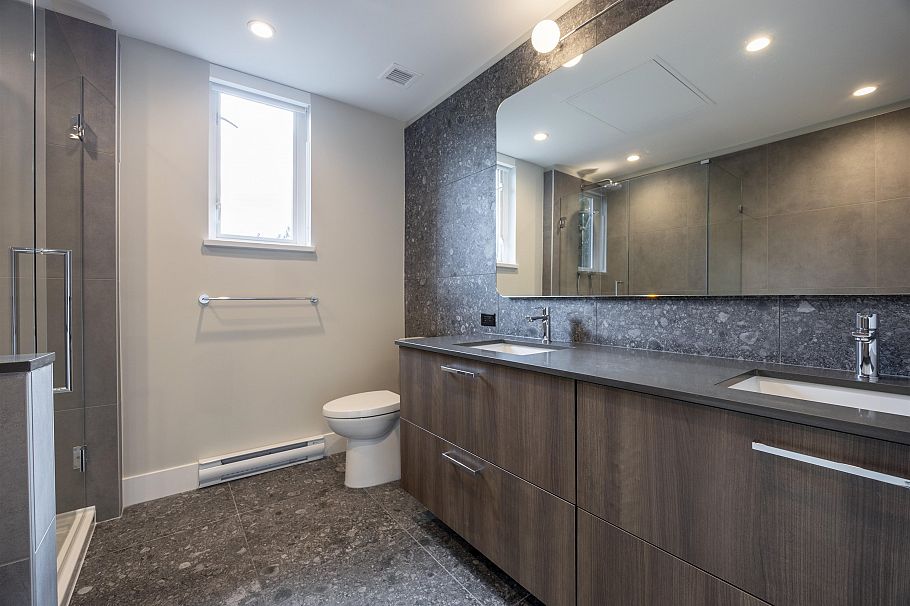 102 2322 Emery Court Vancouver, BC - 22