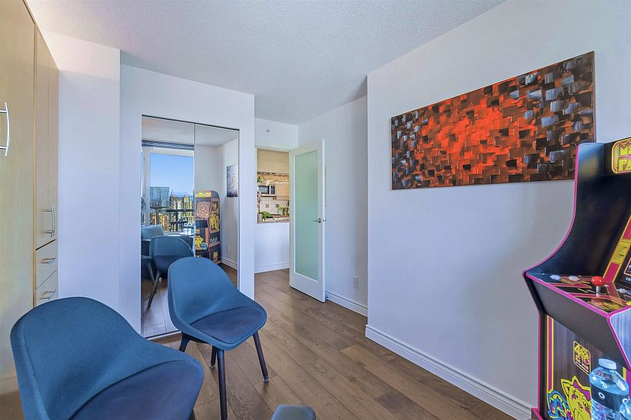 3608 1033 Marinaside Crescent Vancouver, BC - 16