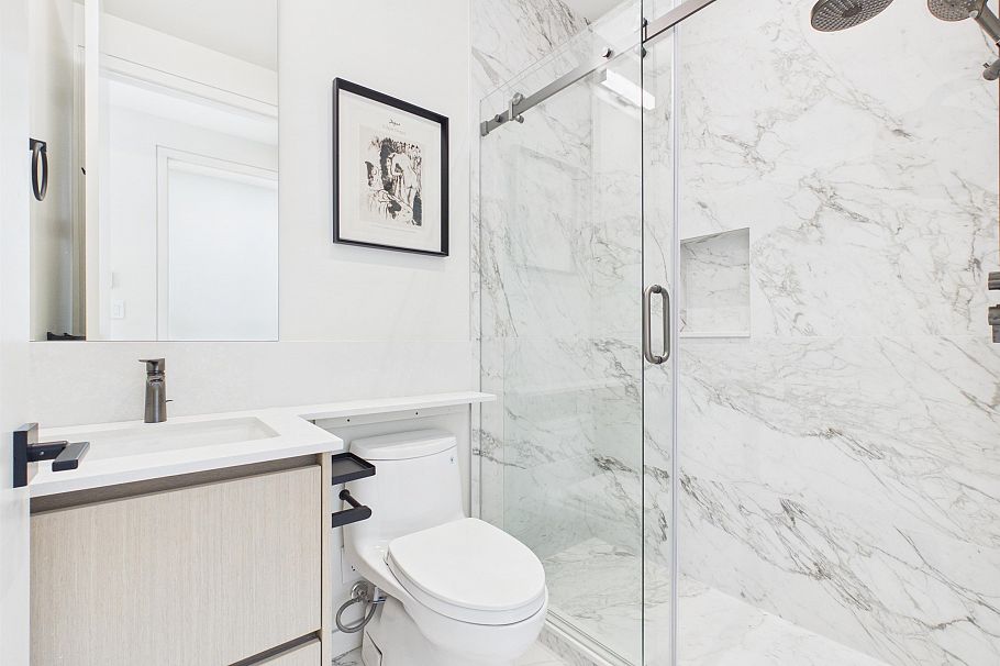 2230 W 21st Avenue Vancouver, BC - 18