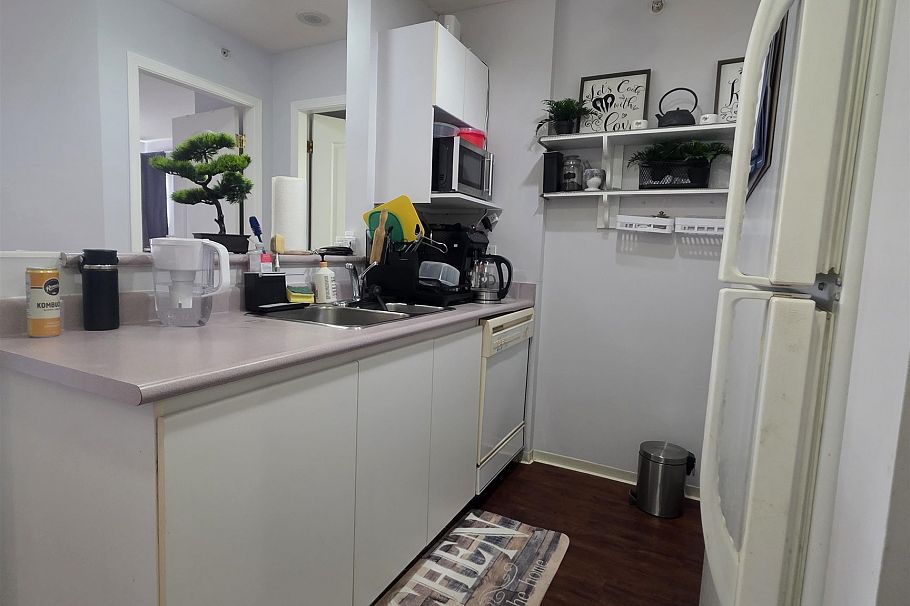 607 3455 Ascot Place Vancouver, BC - 6