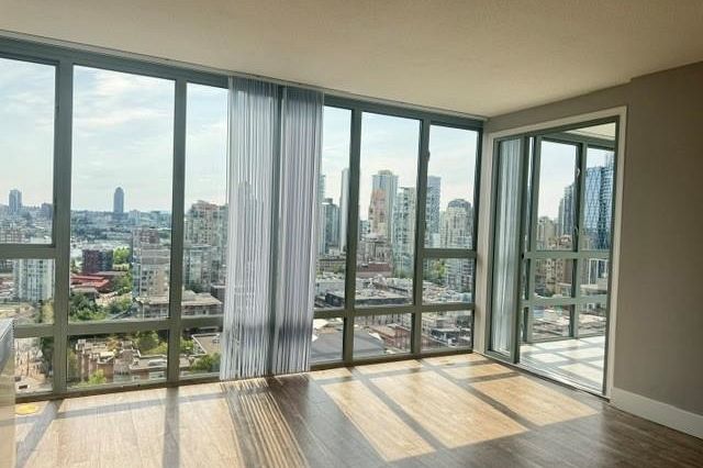 2204 950 Cambie Street Vancouver, BC - 4