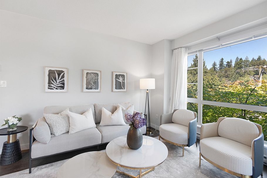 319 1330 Marine Drive North Vancouver, BC - 2