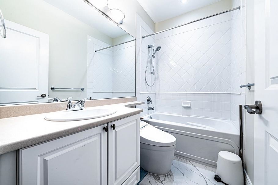 6386 Larkin Drive Vancouver, BC - 31