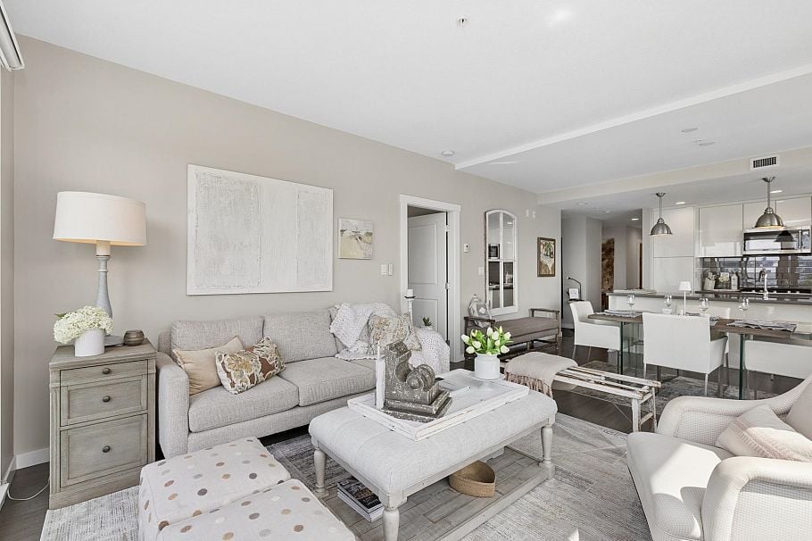 324 255 W 1st Street North Vancouver, BC - 5