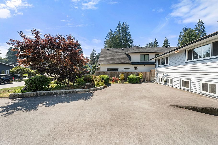1118 Wendel Place North Vancouver, BC - 5