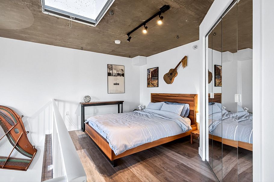 805 22 E Cordova Street Vancouver, BC - 19