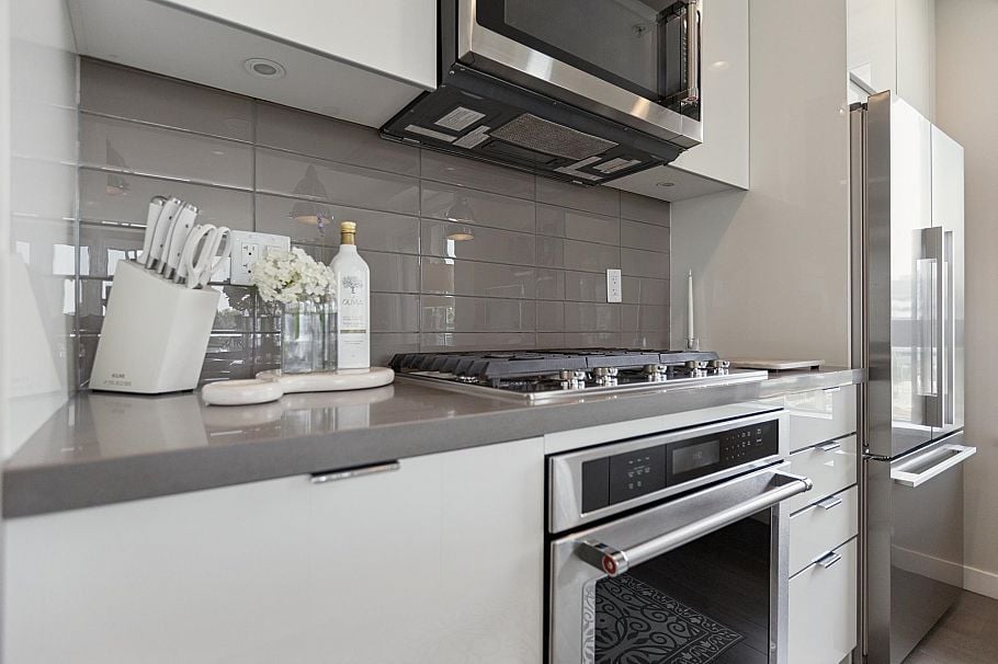 324 255 W 1st Street North Vancouver, BC - 17
