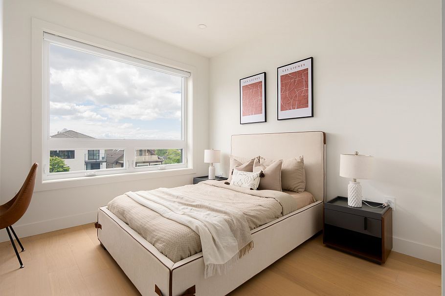 1 3645 Dundas Street Vancouver, BC - 17