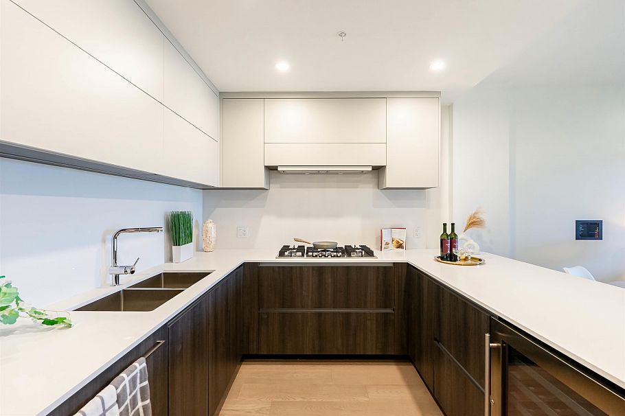 403 2105 W 46th Avenue Vancouver, BC - 9