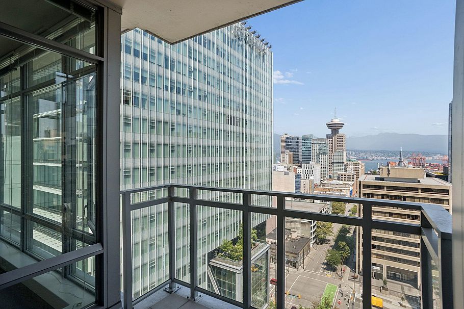 2206 788 Richards Street Vancouver, BC - 15
