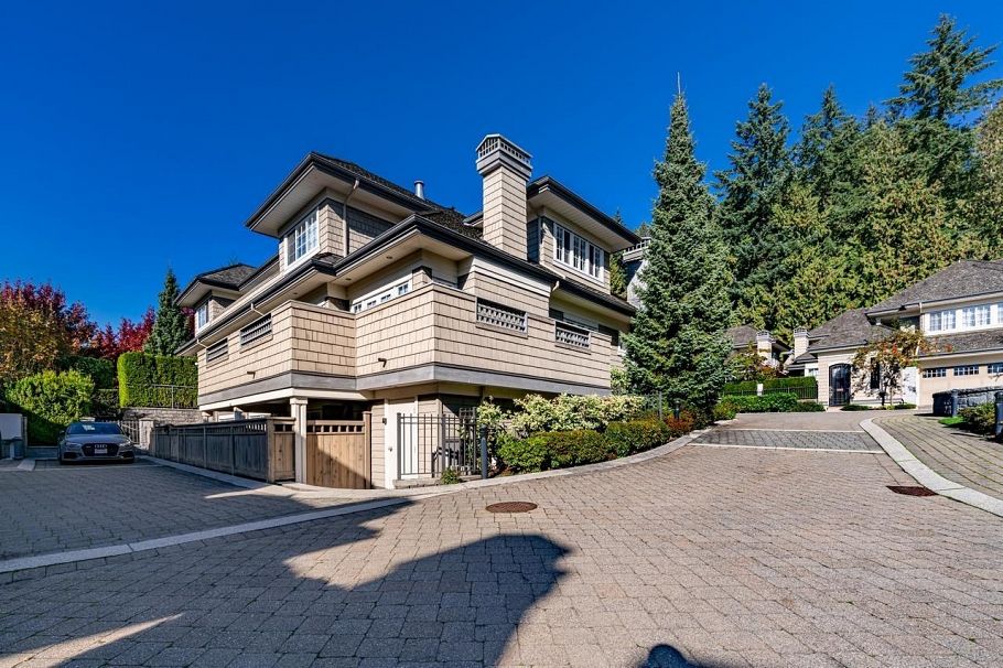 6386 Larkin Drive Vancouver, BC - 39