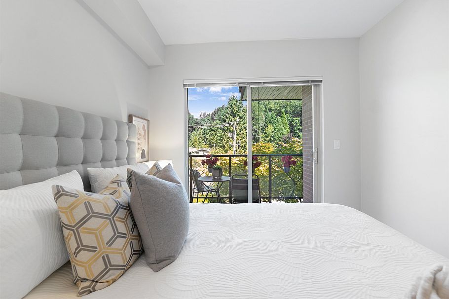 319 1330 Marine Drive North Vancouver, BC - 9