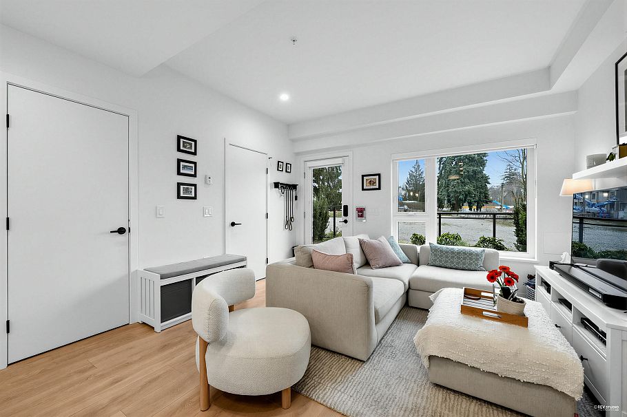 162 565 E 2nd Street North Vancouver, BC - 6