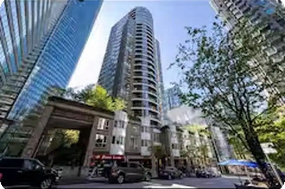 2105 1166 Melville Street Vancouver, BC - 1