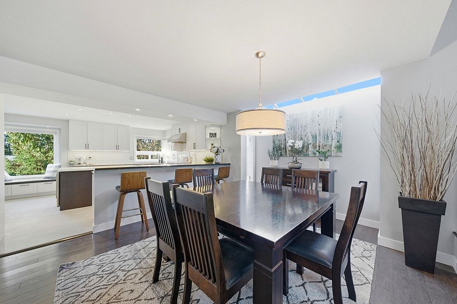 2023 Hill Drive North Vancouver, BC - 8