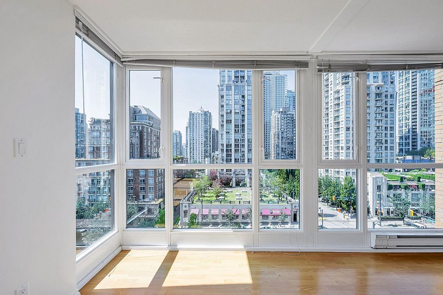 708 1188 Richards Street Vancouver, BC - 3
