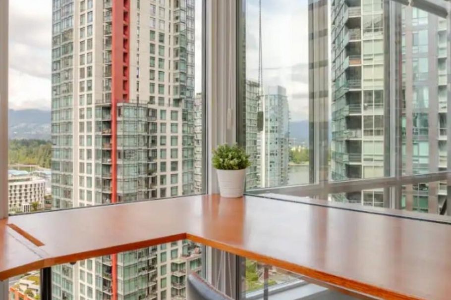 2105 1166 Melville Street Vancouver, BC - 13